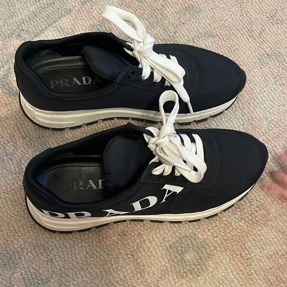 Prada sneakers blue with white letters
